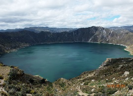 Quilotoa day tours